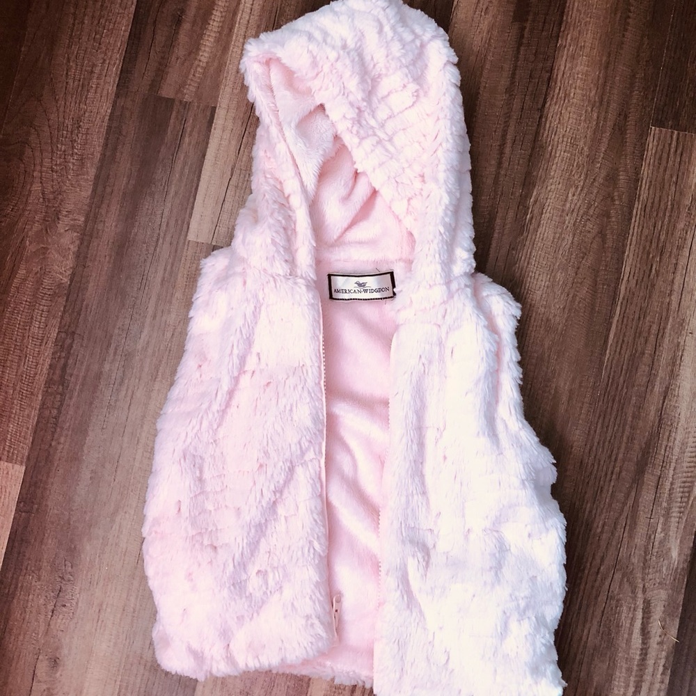 EUC Girls Pink Faux Fur Widgeon Hooded Vest from Nordstrom.